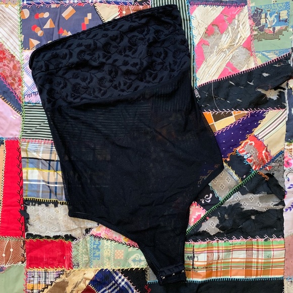 Vintage Other - Vintage Floral & Mesh Strapless Bodysuit